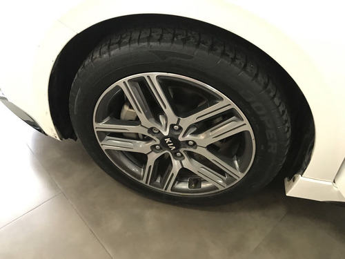 Imagen 10 de 15 de Kia Forte 2019 1.6 Gt Turbo 5p At