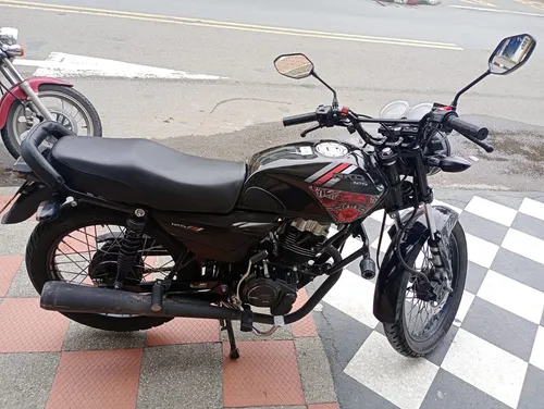 Se Vende Akt Nkd 125 2021