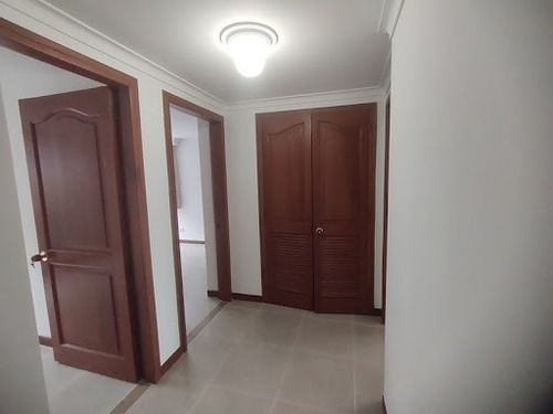 Imagen 12 de 29 de Apartamento En Arriendo Aguacatala 622-17327