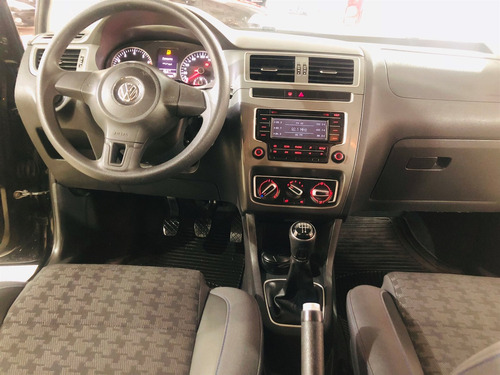 Volkswagen Spacefox 1.6 Msi Comfortline 8v Flex 4p Manual