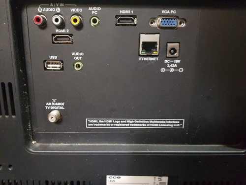 Imagem 2 de 4 de Tv Cce 32 Ln32g Display Quebrado