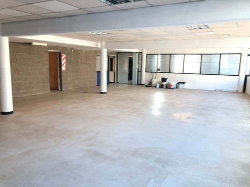 Imagen 7 de 29 de Alquiler Oficinas San Isidro