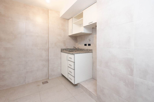 Venta Local Estrenar Doble Altura Villa Devoto