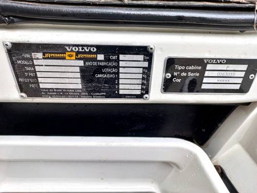Imagem 11 de 15 de Volvo Vm 260 Câmara Fria Thermo King Trucado 6x2 Ano 2006