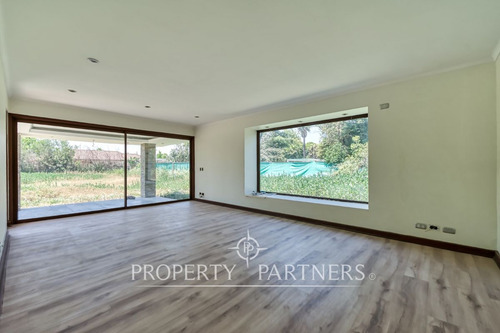 Sector Poniente, Casa Completamente Remodelada En ...
