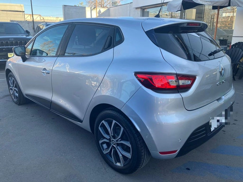 Renault CLIO IV EXPRESSION 1.2 MT
