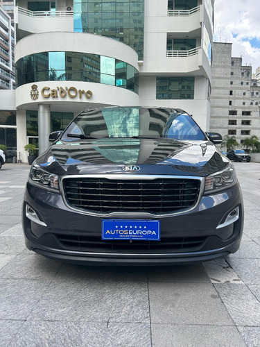 Kia Carnival 3.3 EX V6 24V GASOLINA 4P AUTOMATICO