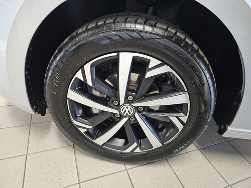 Volkswagen Virtus 1.6L COMFORTLINE TIPTRONIC