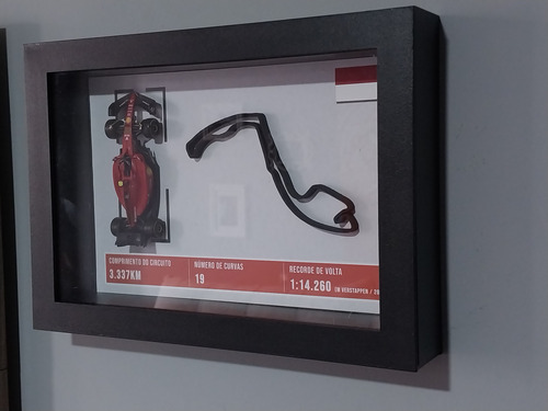 Diorama Quadro Formula 1 Carlos Sainz Com Tampa De Acrilico.