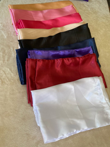 Fundas De Saten Con Solapa X 2 Unid Y 2 Scrunchie De Regalo Negro