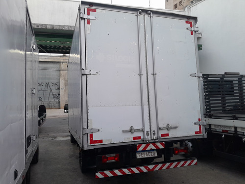 Iveco Daily 35s14 2013 Baú Com Motor Novo Ótimo Estado