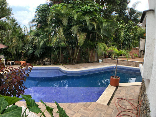Casa En Venta Lomas De Atzingo