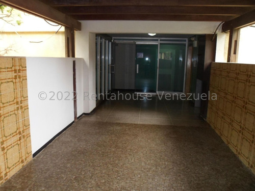 Imagen 3 de 15 de Apto. En Venta Playa Grande #23-14062 Johana Blan 04123368346