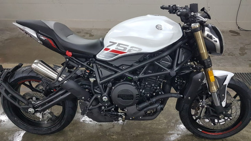 Imagen 9 de 15 de Benelli 752s, No Yamaha Fazzer, No Honda Hornet, No Ktm/jp