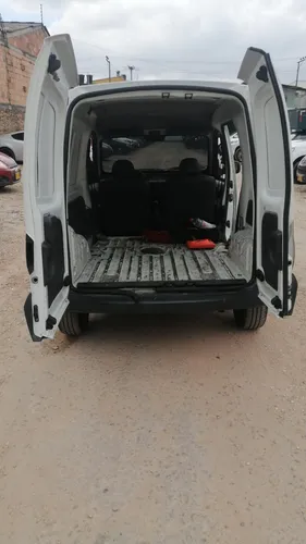 Vendo Camioneta Kangoo Vu Servicio Publico