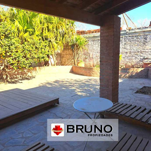 Casa En Venta En Merlo Sur