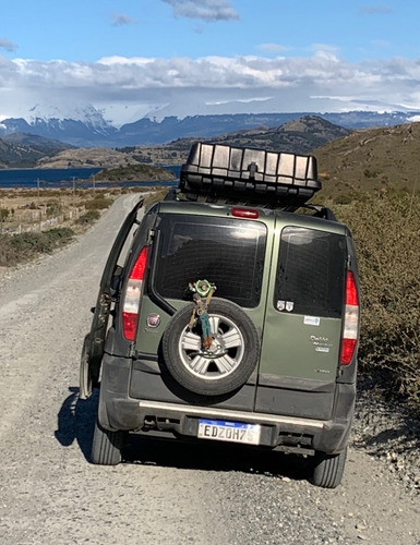 Fiat Doblo 1.8 Adventure Locker Flex 5p