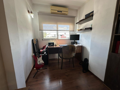 Departamento En Venta 2 Dormitorios Semipisos C/balcón Terraza Montevideo 1900 Piso 8