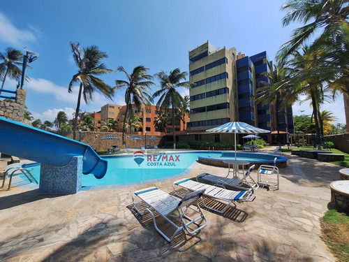 Remax Vende Apartamento Con Vista Al Mar En Playa Colorada Tucacas