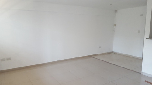 Imagen 4 de 8 de Departamento En Venta En Lomas De Zamora Oeste