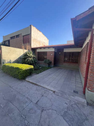 Venta Casa 2 Dormitorios Pacífico