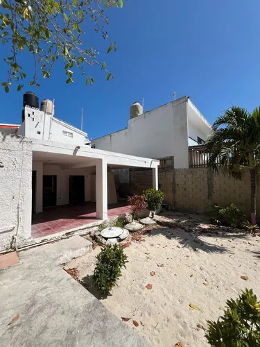 Casa En Segunda Fila De La Playa En Chelem
