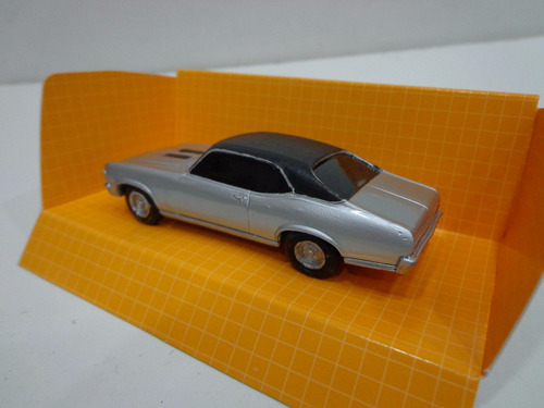 Chevy Coupe De Lujo 1971 Plata 1/43 Imperdible Replica