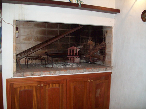 Chalet A Pocas Cuadras Del Mar En Venta- Ref: 540