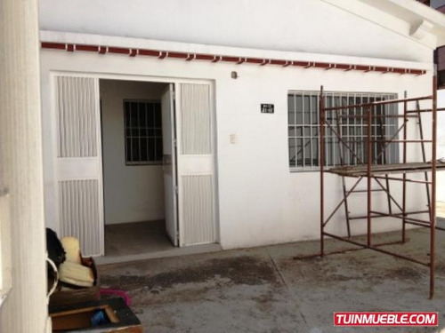 Imagen 1 de 9 de Locales En Venta