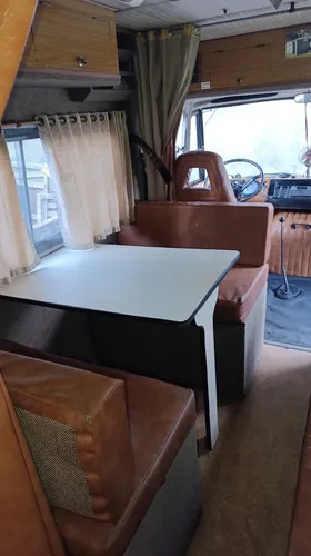 Motorhome Mercedes Benz 608 Casa Rodante