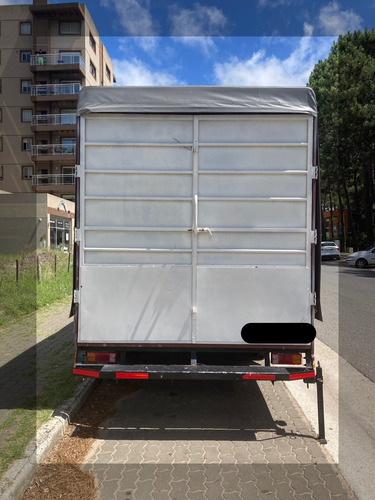 Trailer Para Transporte De Carga Cerrada Doble Eje