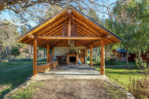 Imagen 7 de 26 de Se Vende 3.5 Hectáreas - Con Cabaña 79 M2 Quincho Galpón - Las Golondrinas - Lago Puelo Chubut