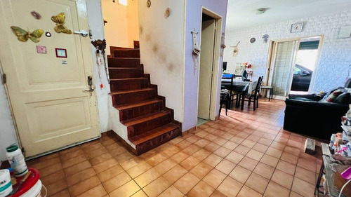 Venta Ph 4 Ambientes Castelar Patio Balcon