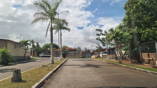 Imagen 2 de 7 de Alquiler Con Opción A Compra 3r / 2b / 1p - Casa 360m2 Arraiján Urb. Villas De La Alameda