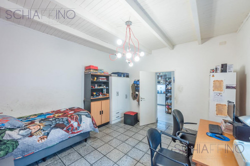 Casa -6 Ambientes- Boedo - Patio - Terraza - Quincho - Cochera