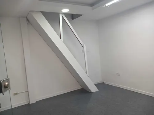 Local 2-20 Bulevar Niza 2 Piso 26mts Con Mezzanine