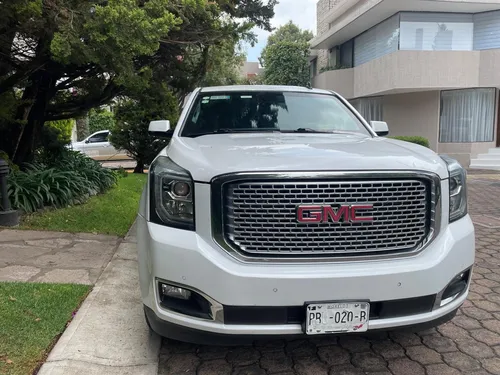 GMC Yukon 6.2 Denali 8 Vel Awd At