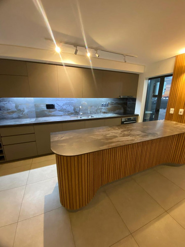 Alquiler Exclusivo Apartamento 3 Dormitorios, Carrasco Boating. Torre 1 Unidad 702