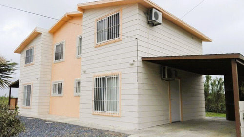 Venta Piriápolis - Muy Linda Propiedad A Una Cuadra De La Playa - Acepta Banco - Ref 5698