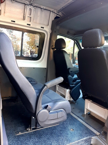 Imagen 10 de 11 de Mercedes Benz Sprinter 415 Mixto