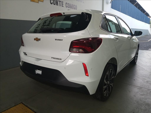 Chevrolet Onix 1.0 TURBO FLEX PREMIER AUTOMÁTICO