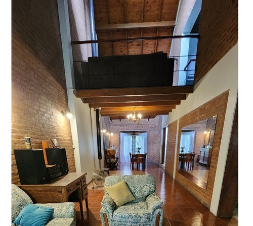 Imagen 1 de 19 de Venta Casa En Monte Grande - Miles Al 200