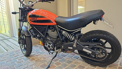 Ducati Scrambler Syxty 400