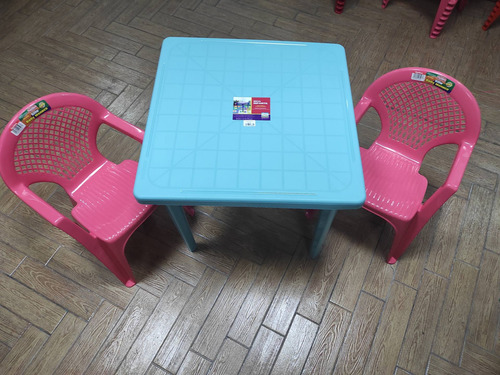 Imagen 2 de 10 de Mesa Infantil Desarmable Con Dos Silla Plástica