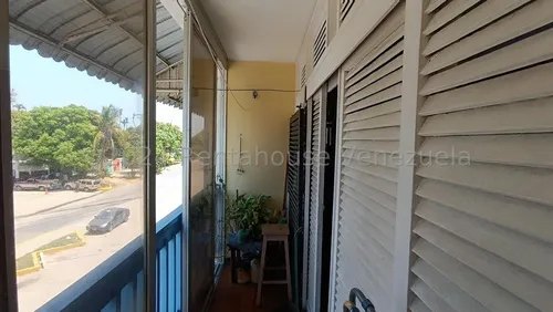 Apartamento En Venta Naiguata