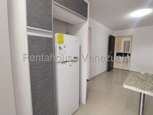 Apartamentos En Venta En El Este De Barquisimeto Con Planta Eléctrica Y Piscina Cod.25-10920 Nd
