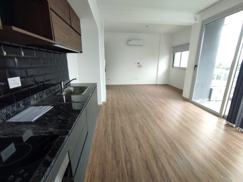 Departamento 2 Ambientes  En Venta Berazategui Centro A Estrenar