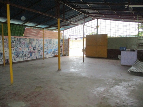 Imagen 5 de 12 de Local En Juangriego Listo Para Emprender Tu Propio Negocio