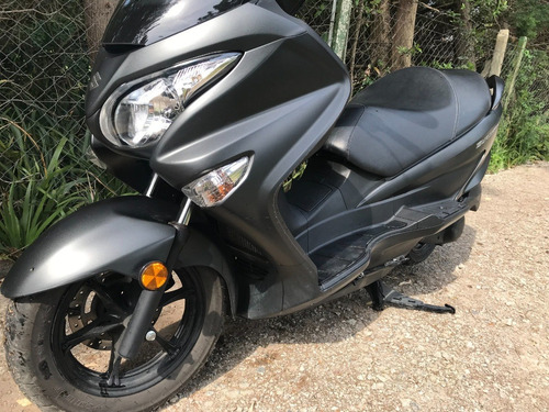 Imagen 2 de 15 de Suzuki Burgman 200, Scooter / No Kymco
