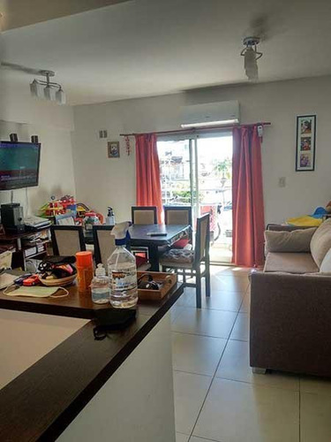 Imagen 2 de 8 de Departamento 2 Ambientes En Villa Ballester